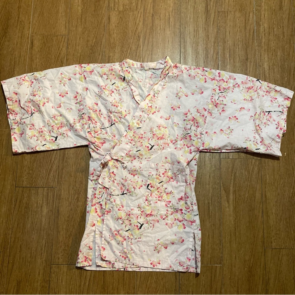 Vintage Japanese Wrap Top Cherry Blossom Kimono Wrap Top